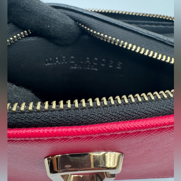 Marc Jacobs Snapshot | Very Good Condition - Picture 17 of 17